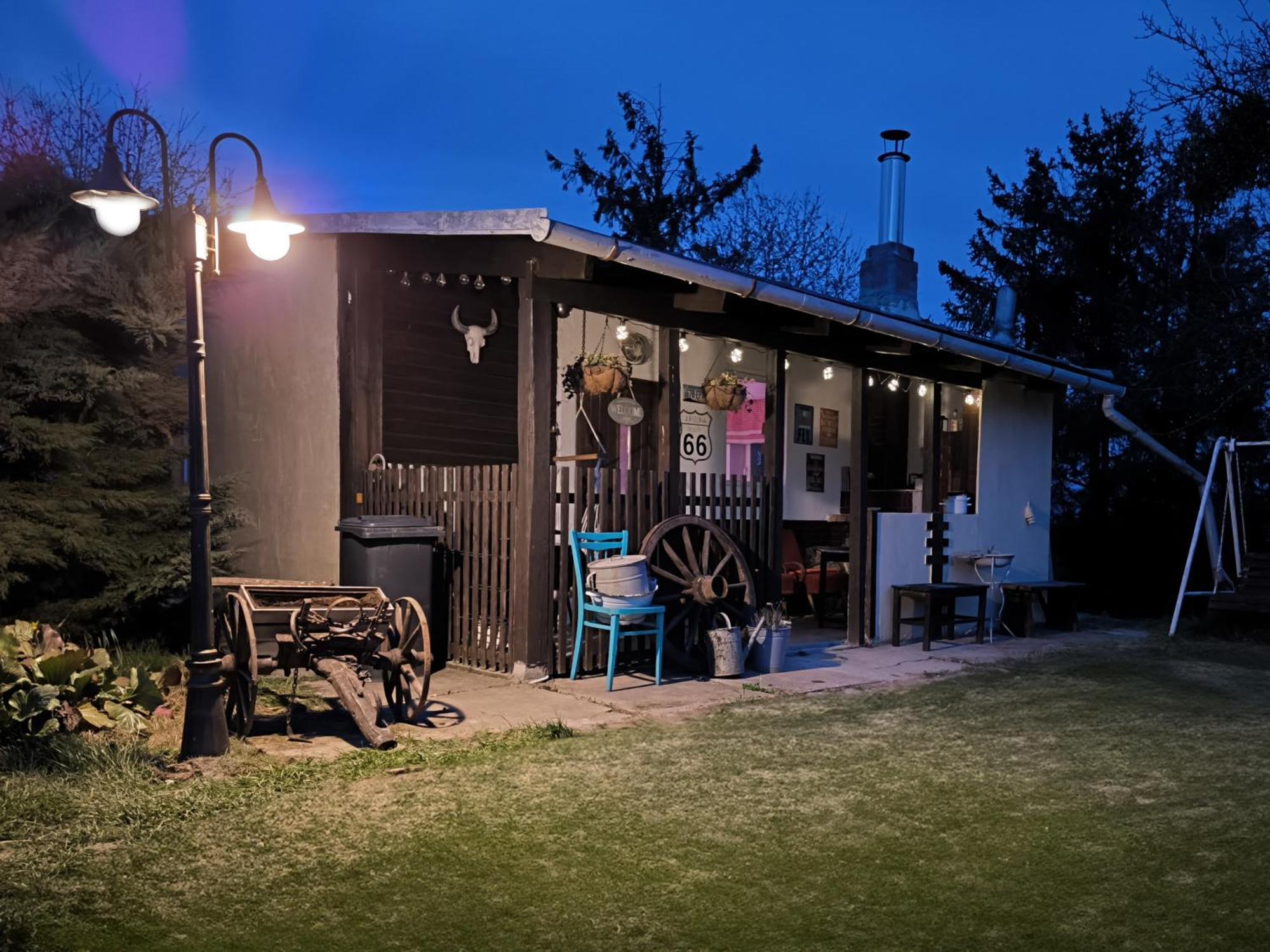 Ranch 66 - Zlatokopecka Chata Arizona Tršice Exteriör bild